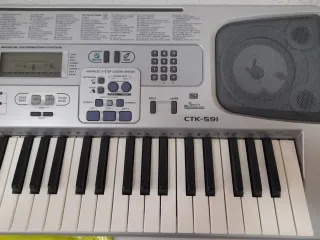 Teclado Casio CTK-591
