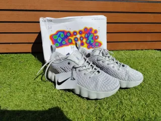 Nike Mind 002 Gris Naranja