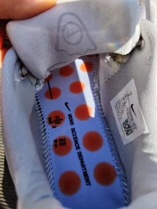 Nike Mind 002 Gris Naranja