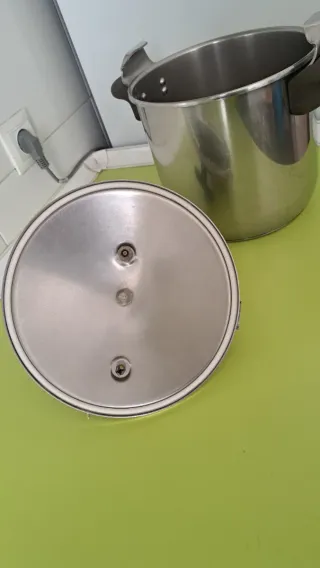 Olla Fagor a Presión y Sartén