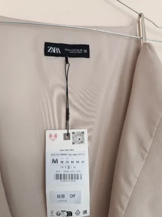 Vestido chaleco midi falda plisada Zara talla M