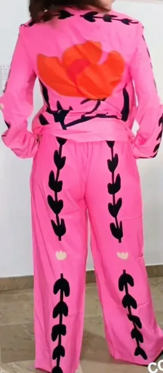 Conjunto de primavera estampado