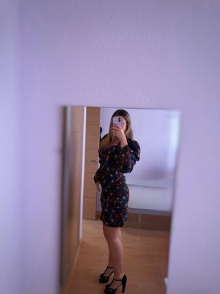 Vestido Minueto negro estampado estrellas