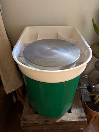 Torno de cerámica doble sentido