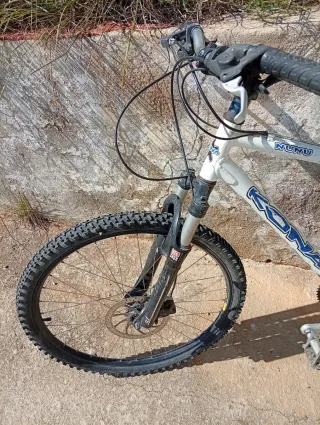 Bicicleta de Montaña Kona