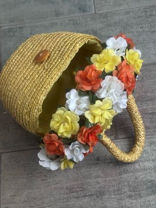 Borsetta artigianale in paglia decorata