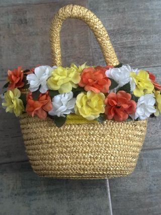 Borsetta artigianale in paglia decorata