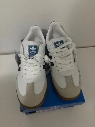 Adidas Samba OG Blancas negras