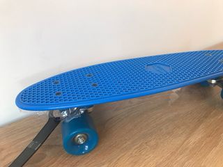 Monopatín skate patinete