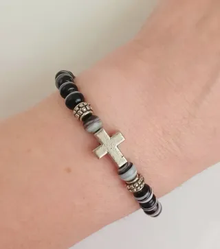 Pulsera cruz ágatas estriadas