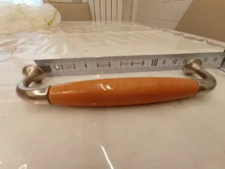 Maniglie Legno e Metallo per Mobili