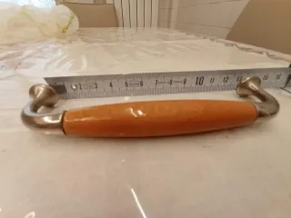 Maniglie Legno e Metallo per Mobili