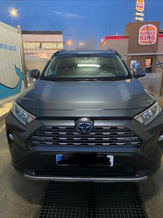 Toyota RAV4 2021