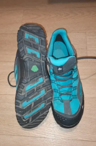 Zapatillas montaña Quechua Talla 42