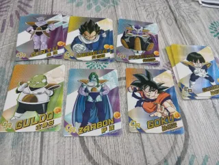 Lote de cartas y figuras Dragon Ball