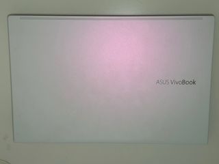 Asus Vivobook S15 S533E Color blanco perla