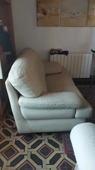 Sofá 2 plazas piel beige