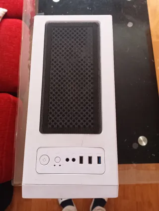 Caja PC Torre Blanca