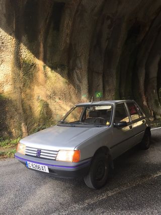 Peugeot 205 1989