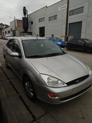 DESPIECE COMPLETO FORD FOCUS SEDAN