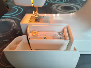 Máquina de coser MEDION - ideal para empezar