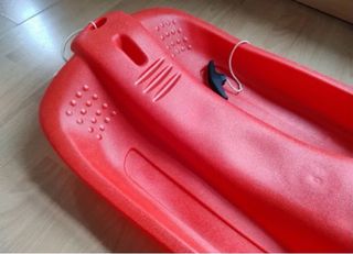 Trineo rosso Decathlon