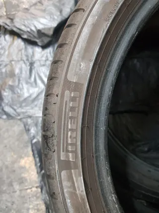 Neumático 225/40R18 92Y