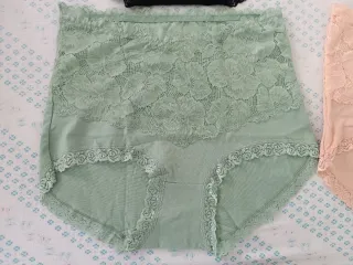 Lote 4 bragas altas algodón y encaje XXL