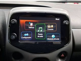 Toyota Aygo 1.0 70 x-play