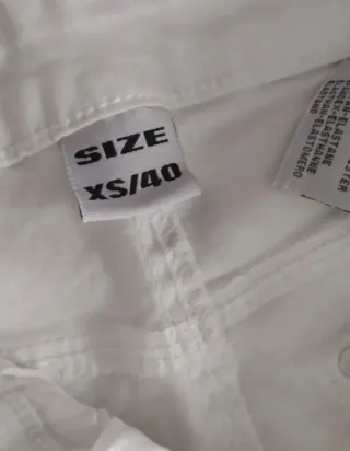 Pantalón vaquero blanco