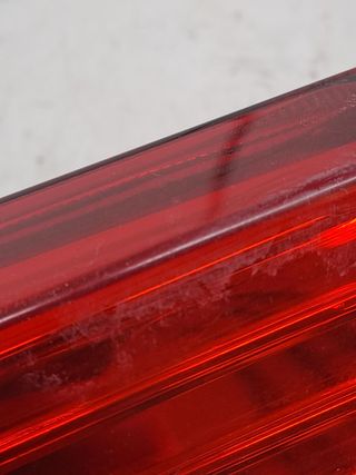 PILOTO TRASERO DERECHO FORD FOCUS BERLINA (CAP) 618272