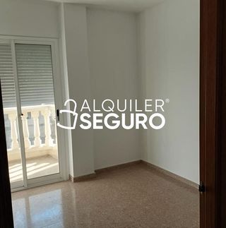 Chalet en alquiler en Petrer