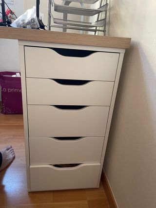 Escritorio Ikea Lagkapten/Alex Blanco