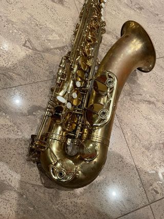 Saxofón Tenor CONN-Selmer