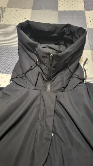 Giacca Stefanel nera con cappuccio