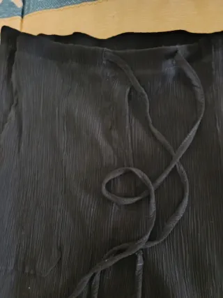 Conjunto mujer rayas y pantalón negro