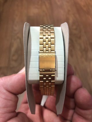 Reloj Casio Dorado Mujer