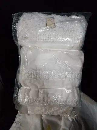 Lote sábanas encaje/manualidades. 4 rollos