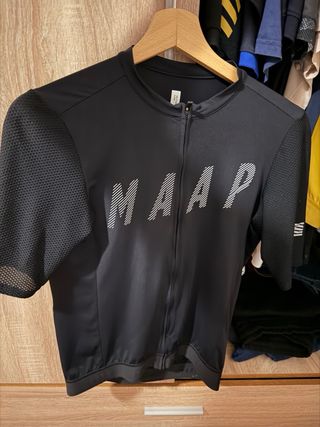 Maillot MAAP SIN USAR