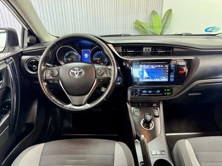Toyota Auris 2017 // HIBRIDO /IMPECABLE / ECO