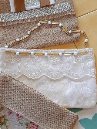 Set 7 Pochette Artigianali Juta e Pizzo – Handmade