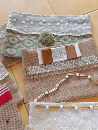 Set 7 Pochette Artigianali Juta e Pizzo – Handmade
