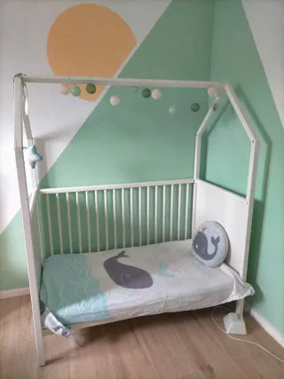 Cuna evolutiva casita Stokke