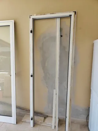 Puerta aluminio doble cristal