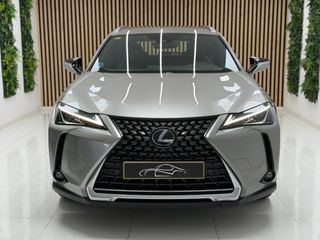 LEXUS UX 250h Premium 2WD desde 389€/mes*