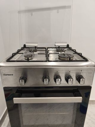 Cocina de gas con horno Corbero