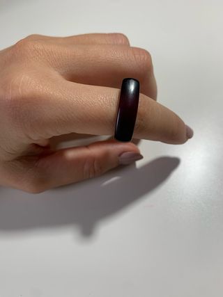 Anello bordeaux in vetro occhiali