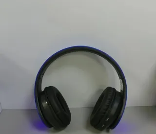 Cascos negros para jugar o escuchar música. Nuevos