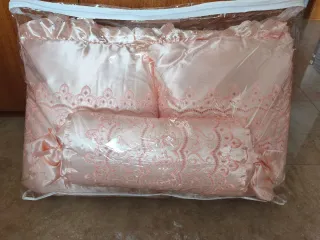 Acolcha Raso Matrimonio Rosa