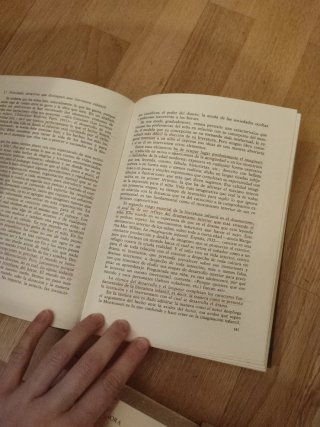 La novela española contemporánea y en el Franquism